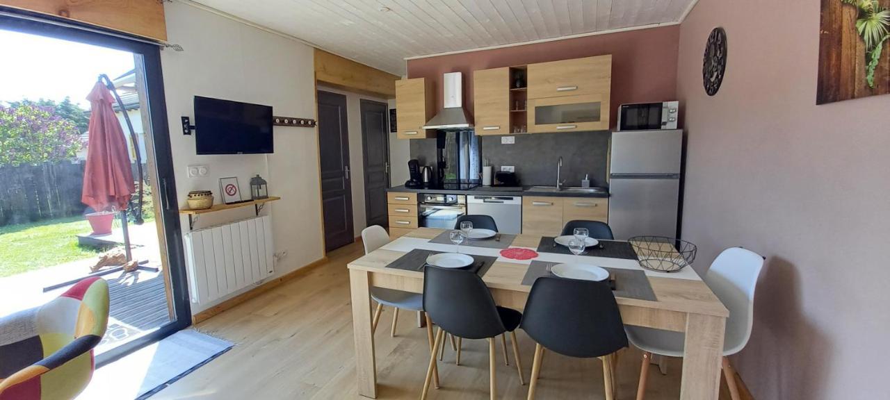 La Au Fond Du Jardin Holiday home